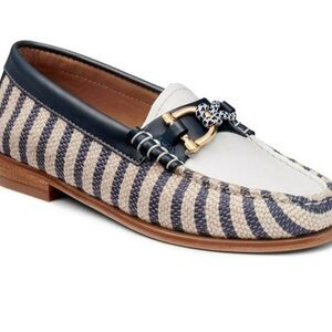 NEW G.H. BASS WEEJUNS LILLY LOAFER NAVY WHITE GOLD 6.5 STRIPED NAUTICAL